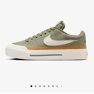 Nike Court Legacy Lift